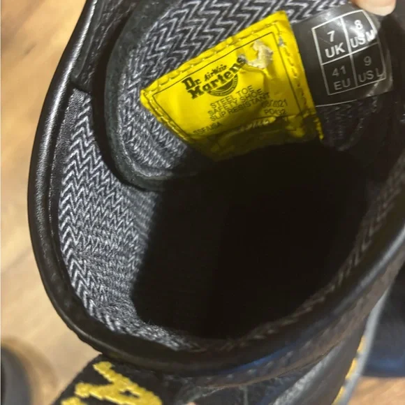 Dr Marten’s 1460 Slip Resistant Steel Toe Boots - Picture 7 of 7